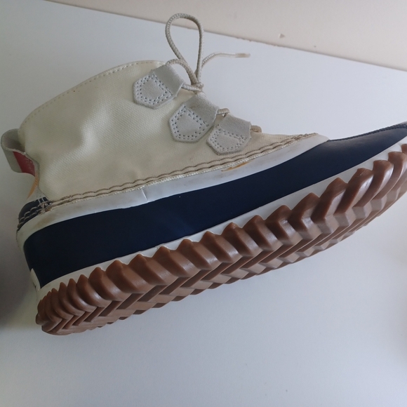 SOREL x HBC Out N About Ankle Duck Boots Limited Edition Women Ivory Sz 9 Fit Sm - Picture 4 of 14